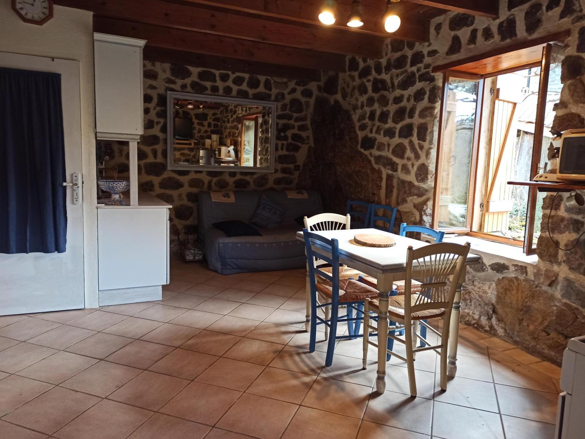 Gite Le Rocher Du Chateau De Retourtour Lamastre Exterior photo